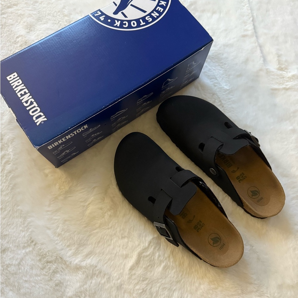 Birkenstock Women’s Black Loafers